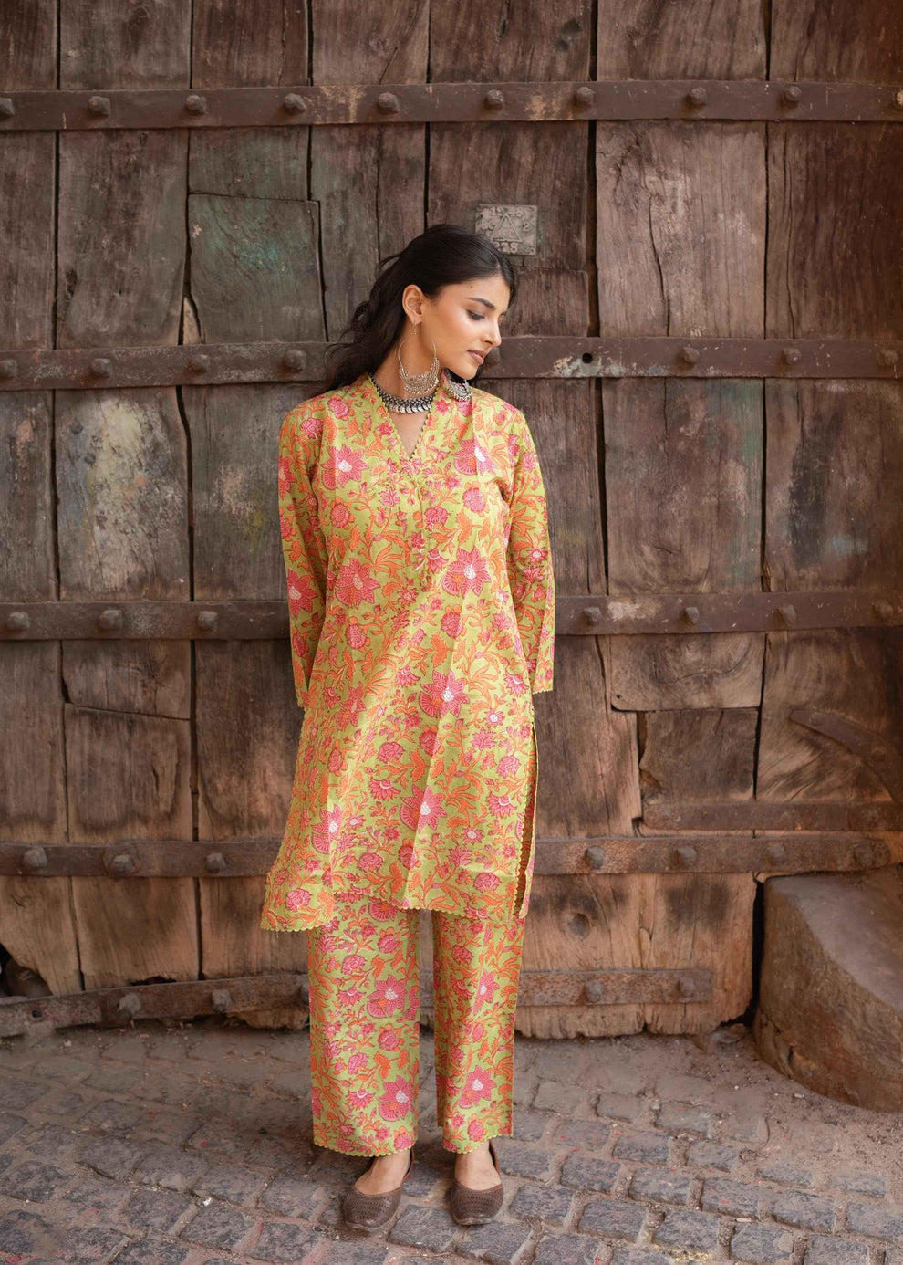 Kesariya Bloom Hand-Block Cotton Co-ord Set β Floral Print, Comfortable Fit