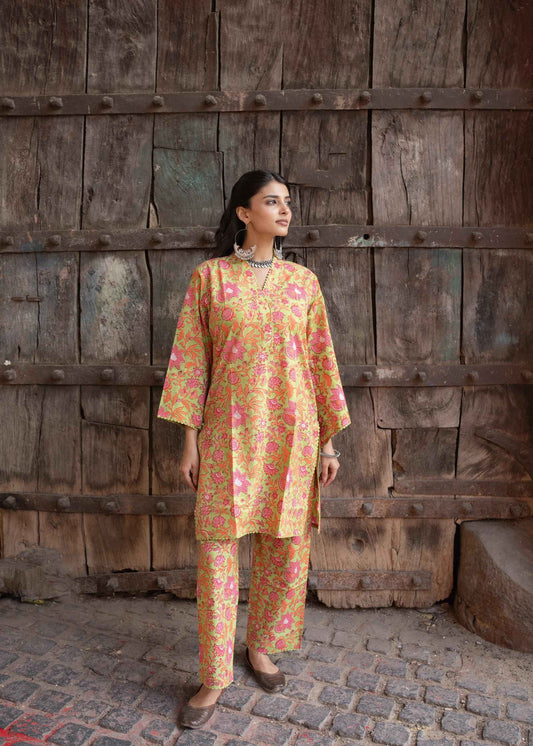 Kesariya Bloom Hand-Block Cotton Co-ord Set – Floral Print, Comfortable Fit